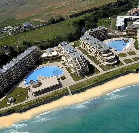 Midia Grand Resort, Terrassen Paradies